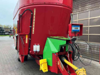 Vertical feed mixer Strautmann Verti-Mix 2401 Voermengwagen, voerwagen, mixer, voermachines