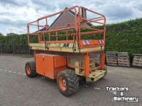 Articulated platforms JLG 33 RTS