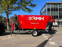Vertical feed mixer RMH Titanium 18 voermengwagen