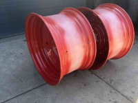 Wheels, Tyres, Rims & Dual spacers  23x42 10 gaats