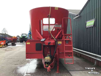 Vertical feed mixer Trioliet SM-2-24-VLH-B Voermengwagen