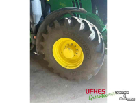 Tractor John Deere 6215 R Tractor