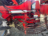 Sugar beet harvester Gilles Beet Master 2000