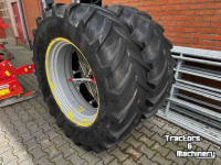 Wheels, Tyres, Rims & Dual spacers Michelin 540/65x38 Dubbellucht set 5-ster