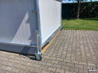 Calf hutches  Groot Kalverhok