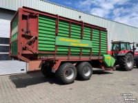 Self-loading wagon Strautmann Mega Vitesse II Opraapwagen