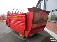 Silage-block distribution wagon Schuitemaker Amigo 30S