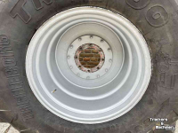 Wheels, Tyres, Rims & Dual spacers Trelleborg 800/65R32 TM 2000