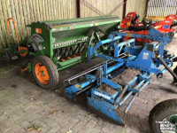 Seed drill Amazone D9-30 Special