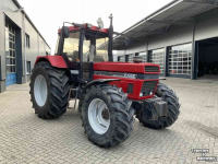 Tractor Case-IH 1255 XL