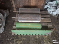 Used parts for forage harvesters John Deere Korrelkneuzer rollen / Kneuzerrollen