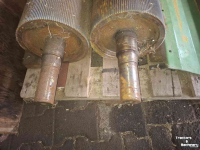 Used parts for forage harvesters John Deere Korrelkneuzer rollen / Kneuzerrollen