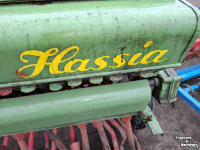Seed drill Hassia DU 300 Zaaimachine