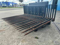 Skeleton buckets GP Tegelriek 140 cm