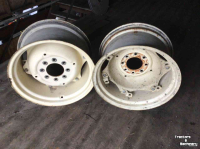 Wheels, Tyres, Rims & Dual spacers Same 13-24 (140-203-8)