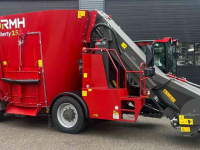 Self-propelled feed mixer RMH Liberty 15
