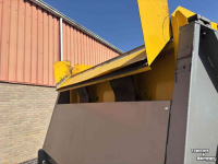Bulk box tipper  Noble, VI 04, kistenleger, met bunker
