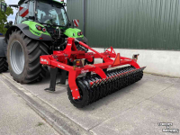 Deep subsoiler He-Va Sub-Tiller