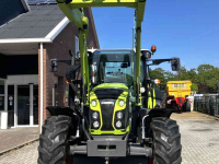 Tractor Claas Arion 420 CIS