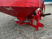 Fertilizer spreader Lely Centerliner Kunstmeststrooier