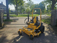 Ride-on mower Cub Cadet XZ7 L122
