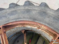Wheels, Tyres, Rims & Dual spacers  Dubbellucht 16.9 - R38  5 ster molcon