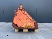 Front-end loader bucket / Front loader bucket  Kubota