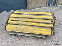 Diverse used spare-parts Grimme Ringelevator / Spijlenband / Bunkerbodem band