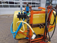 Fieldsprayer 3 points Douven Spuittank