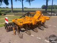 Deep subsoiler Veenhuis woeler met packer