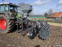 Cultivator  Agroland Raptor 300 + Agriwir zaaimachine