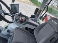 Tractor Claas Arion 660