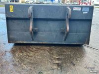 Loading buckets  Grondbak met compact tool carrier JCB