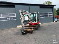 Excavator tracks Takeuchi TB 235