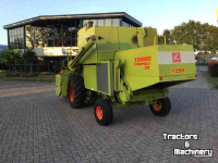 Combine Claas Kompakt 30