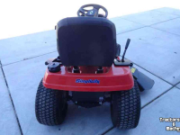 Ride-on mower Simplicity SLT210E Zitmaaier Overjarig / Showroommodel