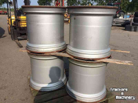 Wheels, Tyres, Rims & Dual spacers  GKN - 24.00x26.5