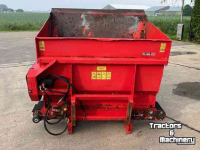 Sawdust spreader for boxes BVL strooibak  b-MAX