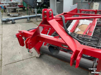 Onion harvester  Tormac, OL 150, uienrooier