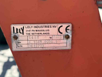 Tedder Lely Lotus 900