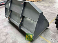 Loading buckets Kramer Bak