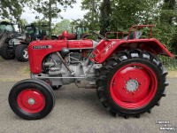Tractor Steyr T84