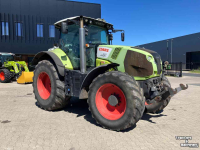 Tractor Claas AXION 830
