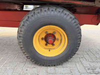 Manure spreader  Stalmestverspreider