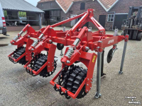 Meadow aerator Evers WBG-3 graslandwoeler beluchter demo