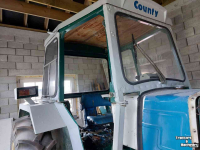 Tractor County 1164