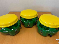 GPS steering systems and attachments John Deere StarFire 7500