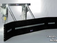 Other silage equipment and accessories Qmac Modulo Rubber feed scraper 2700mm 270cm hookup Mailleux