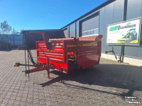 Silage-block distribution wagon Schuitemaker Amigo 20