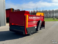 Silage-block distribution wagon Schuitemaker Amigo 20 s